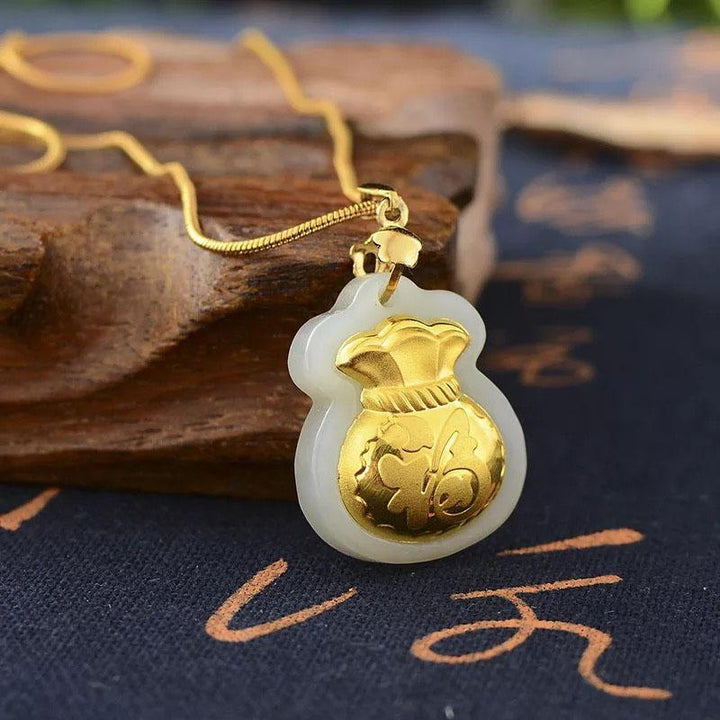 Hetische Jade-Anhänger-Halskette mit Geldbeutel für Reichtum & Glück - Necklace - TaoTempel