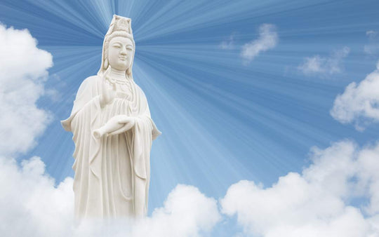 Entdecke die 8 buddhistischen Schutzgottheiten, die Dich beschützen