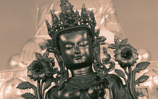 Die buddhistischen Symbole für Frieden, Liebe, Glück & Mehr
