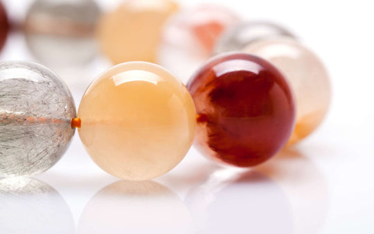 6 beliebteste Feng Shui Kristallarmbänder zur Verbesserung des Lebens