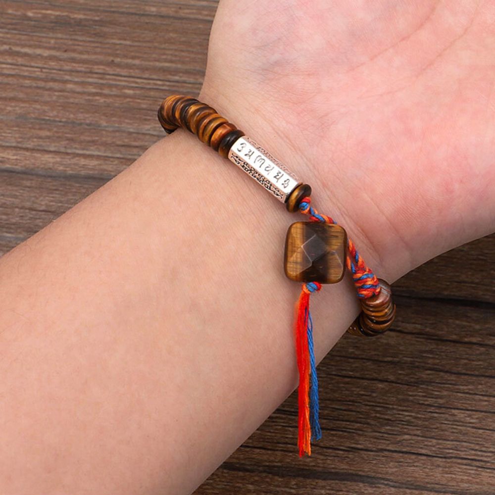 Tigerauge Tibet Mantra-Armband – für Schutz & spirituelles Wachstum - Bracelet - TaoTempel