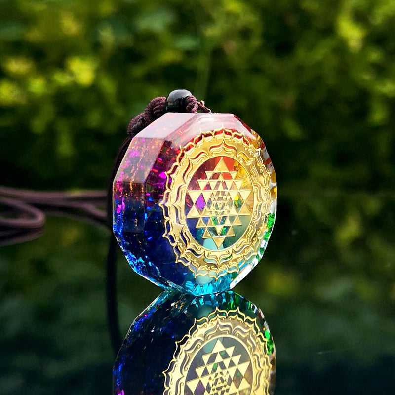 7 Chakra Orgonit Anhänger Halskette - Schutz & Balance