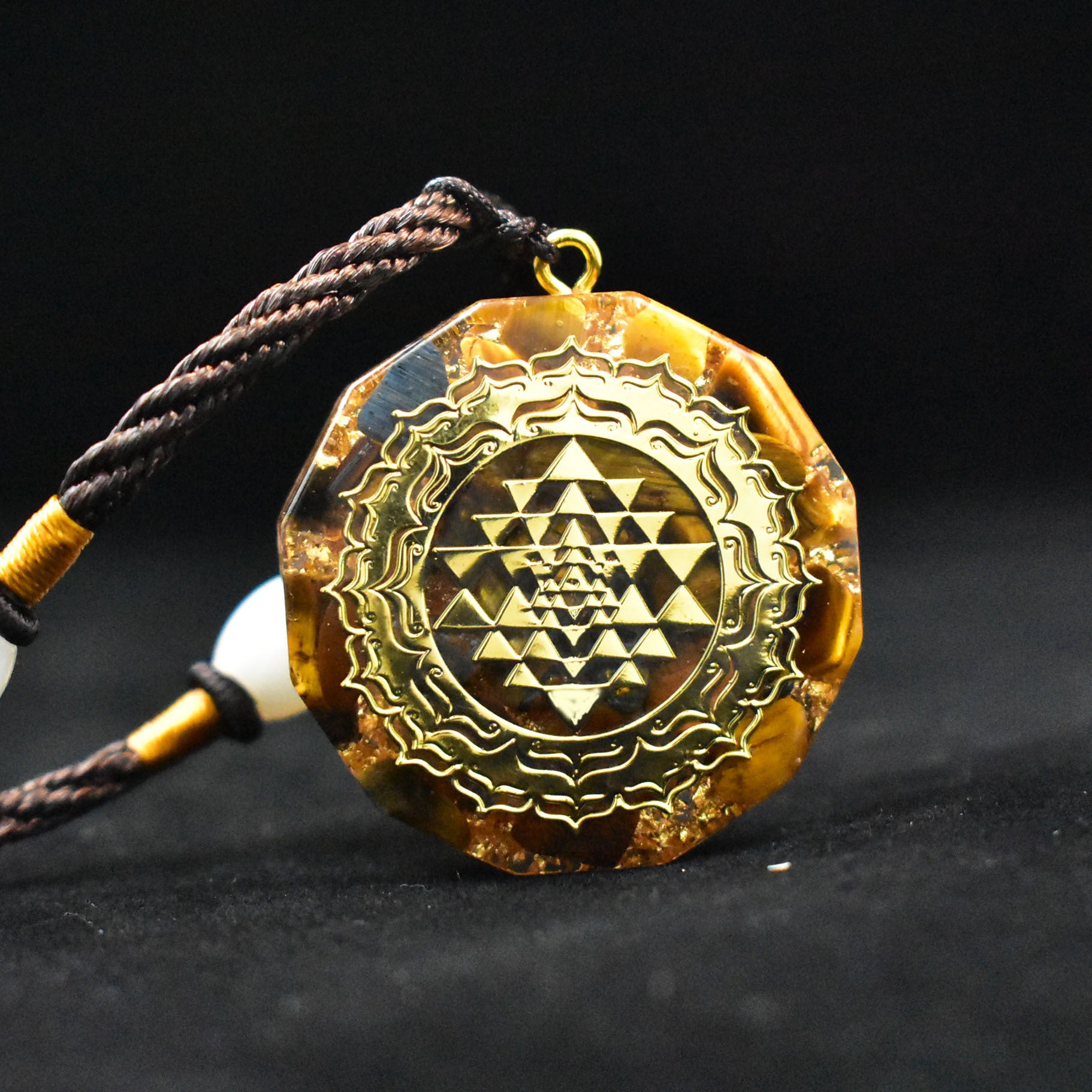 Heilige Sri Yantra Orgonit Halskette - Tigerauge - Necklace - TaoTempel