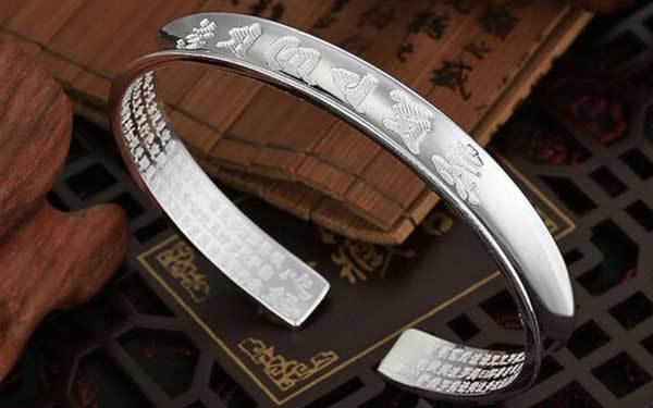 Tibetischer Mantra Armreif mit Herzsutra - Silber - Bracelet - TaoTempel